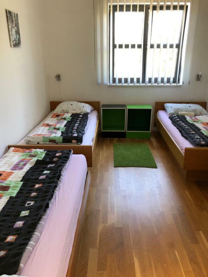 Hostel Ceska Besedaリエカ エクステリア 写真
